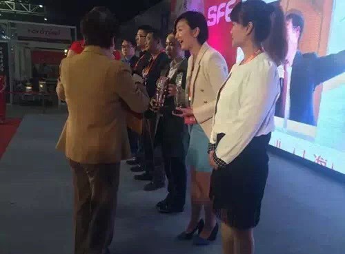 db7f973af6.jpg IMG_5069.JPG